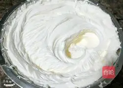 Illustration of how to make matcha towel roll 12