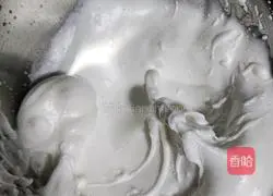 Chocolate Cream Cake Roll Recipe Illustration 5