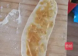 Illustration of how to make fried pot stickers on ground pot chicken 5