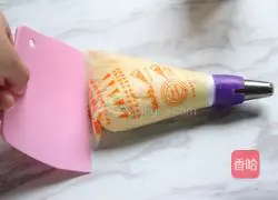 Illustration of how to make flower-shaped cookies 7