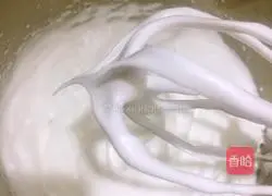 Chiffon Cake (8-inch) Recipe Illustration 9