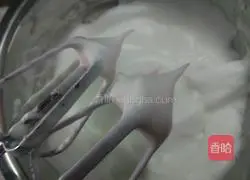 Chiffon Cake Recipe Illustration 4