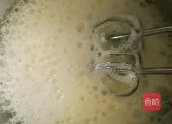 Illustration of how to make raisin cake rolls 7