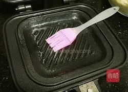 Illustration of how to make grape milk pancakes (round) 10