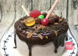 Oreo Salted Cream Drip Cake Recipe Illustration 17