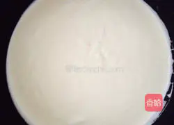 Illustration of how to make chiffon cake 9