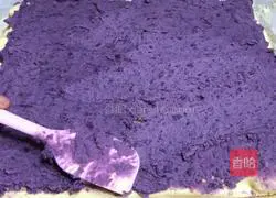 How to make purple sweet potato cake rolls Illustration 15