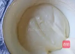 Illustration of how to make six-inch chiffon cake 18