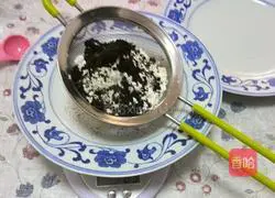 Illustration of how to make coffee wine cake rolls 2