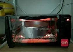 Matcha flavored zebra pattern chiffon cake recipe 11