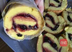 Blueberry Cake Roll Recipe Illustration 12