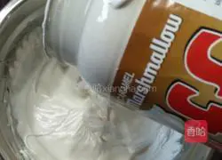 Fluff Caramel Chiffon Cake Recipe Illustration 7