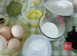 Cranberry Matcha Cake Roll Recipe Illustration 1