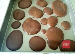 Cow Cake Roll Recipe Illustration 11