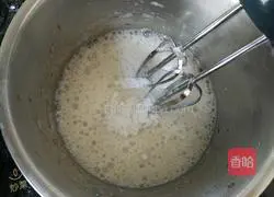 Illustration of how to make eight-inch chiffon cake 2