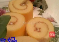 Illustration of how to make salad dressing cake rolls 9