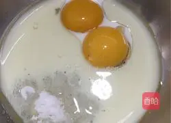 Illustration of how to make chiffon cake 9