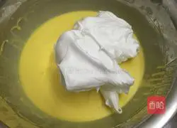 Illustration of how to make small mountain roll cake 7