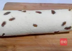 Raisin Jam Cake Roll Recipe Illustration 21
