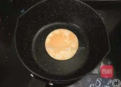 Illustration of how to make banana waffles 11