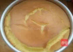 Illustration of how to make chiffon cake 10