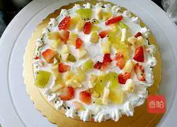 Illustration of how to make small fresh cream cake 5