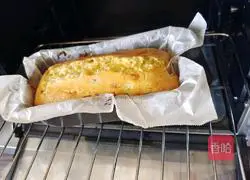 Banana Pound Cake Recipe Illustration 7