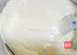 Illustration of how to make six-inch yogurt chiffon cake 12