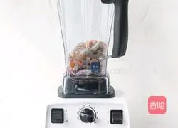 Illustration of how to make pan-fried shrimp cakes 2