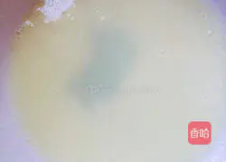 Illustration of how to make chiffon cake 1