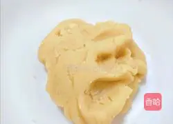 Spiral egg yolk Illustration of how to make crispy cake 6