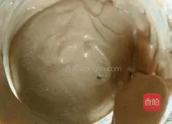 Illustration of how to make cocoa cake rolls 14