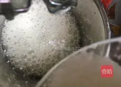 How to make fancy cake rolls 3