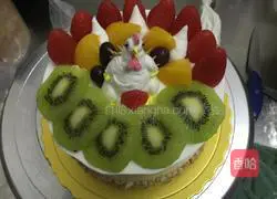 Cream Decorated Cake Recipe Illustration 10