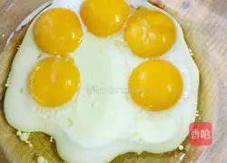 Illustration of how to make original cake roll 3