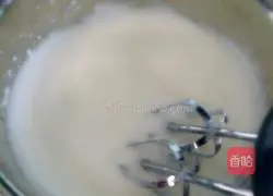 Raisin Chiffon Cake Recipe Illustration 10