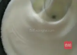 Illustration of how to make meat floss cake rolls 8