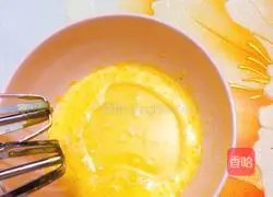 Cocoa Chiffon Cake Recipe Illustration 3