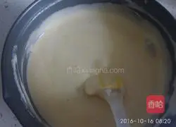 Illustration of how to make eight-inch chiffon heart-shaped cake 12