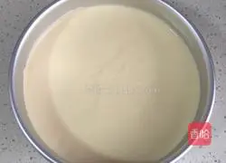 Illustration of how to make chiffon cake (8 inches) 13