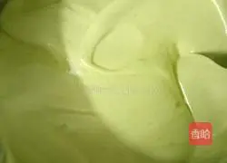 Illustration of how to make spinach and yam cake rolls 12