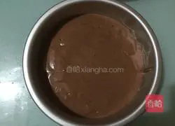 Illustration of how to make six-inch cocoa chiffon cake 13