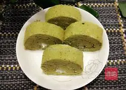 Illustration of how to make matcha cake roll 14