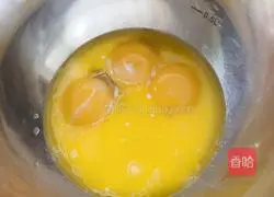 Illustration of how to make original milk cake roll 4