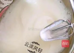 Illustration of how to make chiffon cake (8 inches) 3