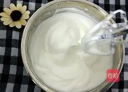 Orange Cake Roll Recipe Illustration 10