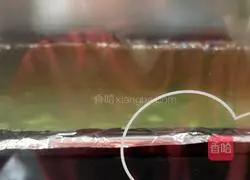 Illustration of how to make matcha cake roll 12