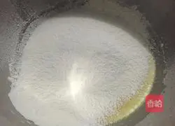 Illustration of how to make chiffon cake 6