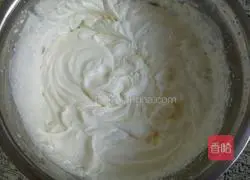 Illustration of how to make green mango cake rolls 14