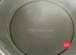 Sponge Cake Illustration of how to do it 4